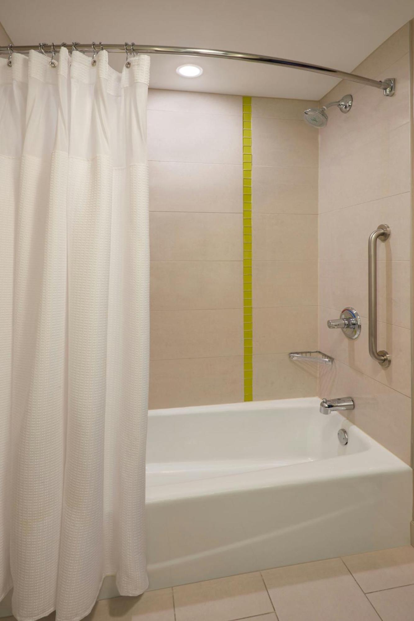 Springhill Suites By Marriott Toronto Vaughan Bagian luar foto